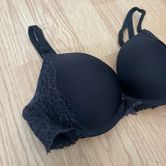 Victoria’s Secret Black Floral Lace Dream Angel Push Up Bra Size 32C - Picture 3 of 6